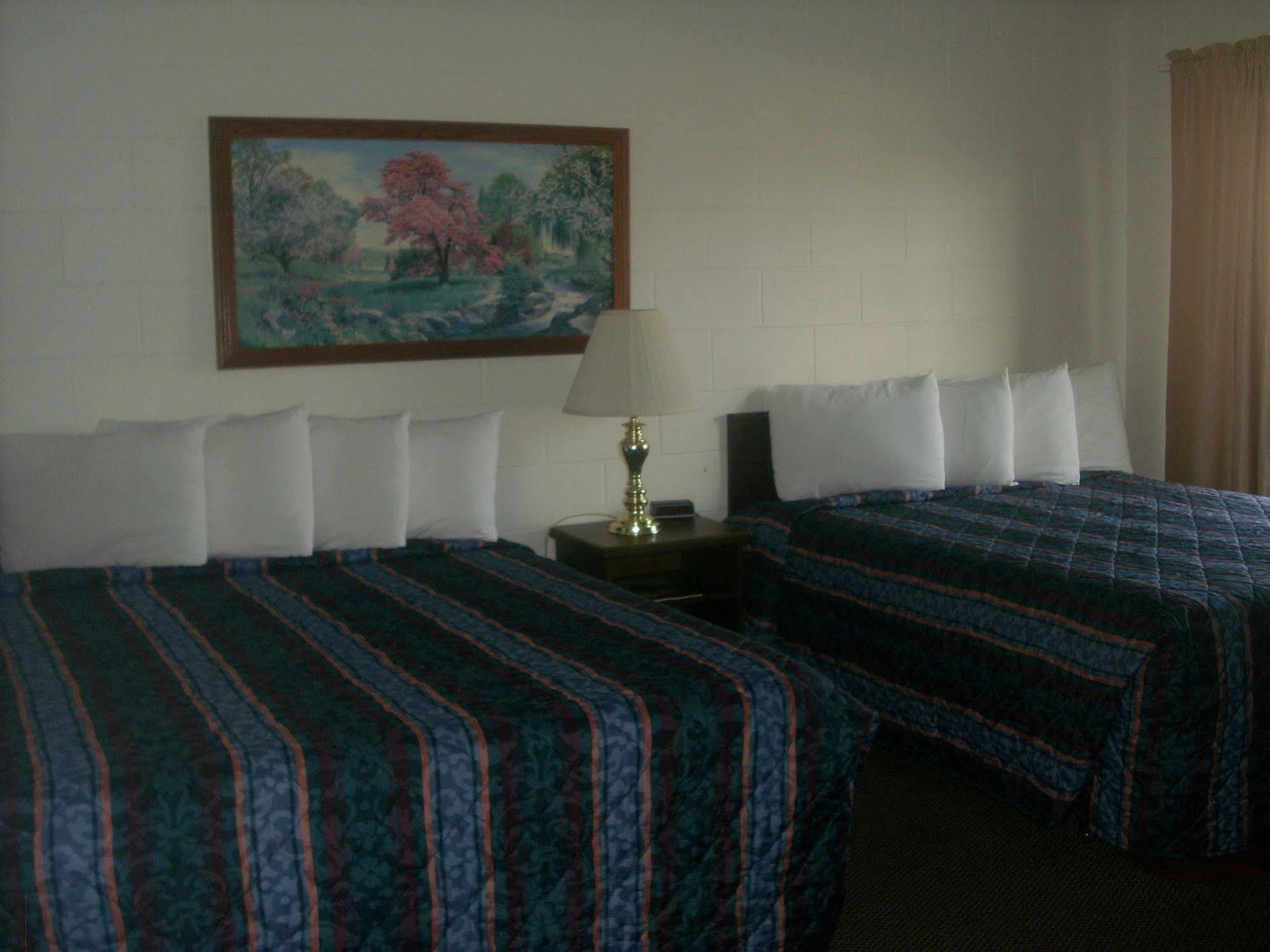 M&M Motel Connell Exterior photo